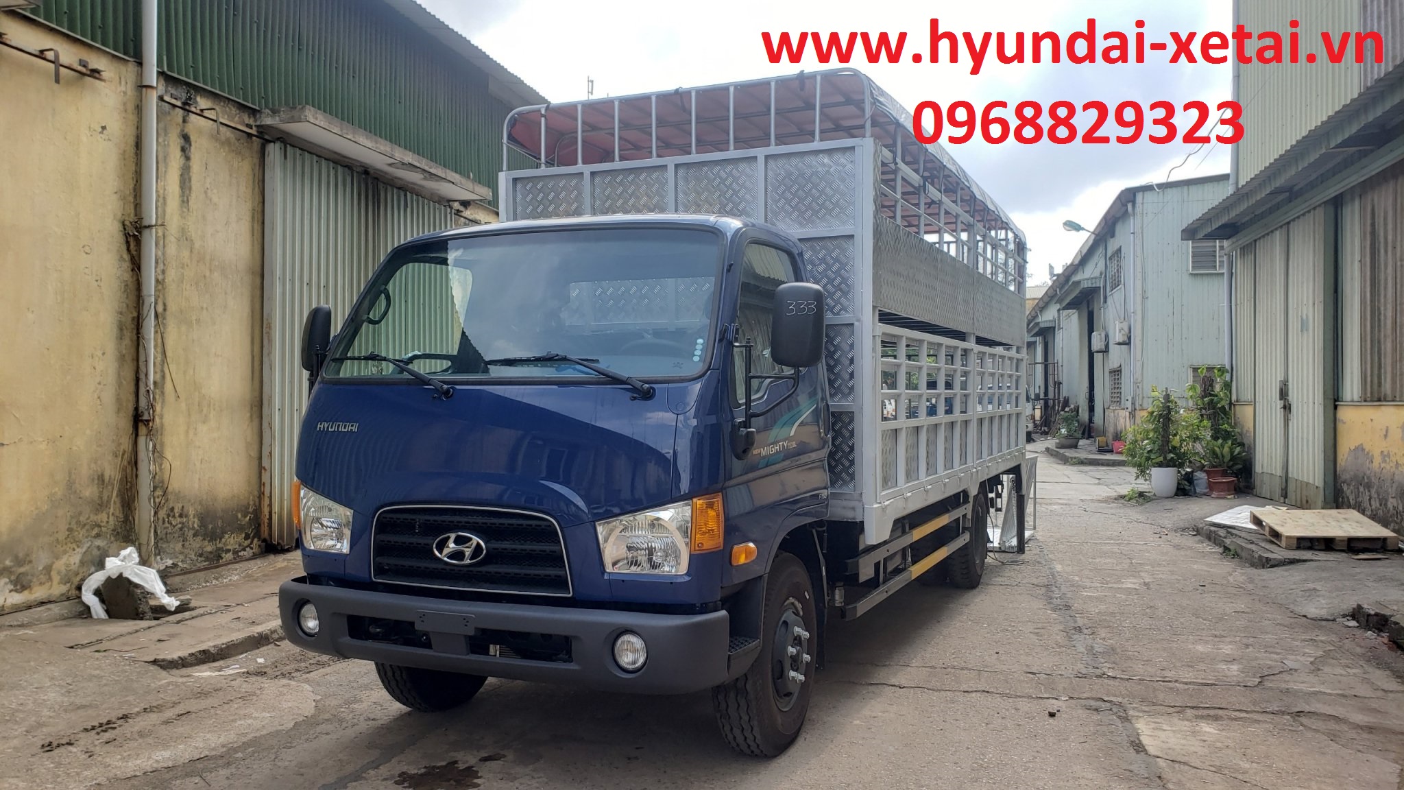 xe tải chở gia súc hyundai