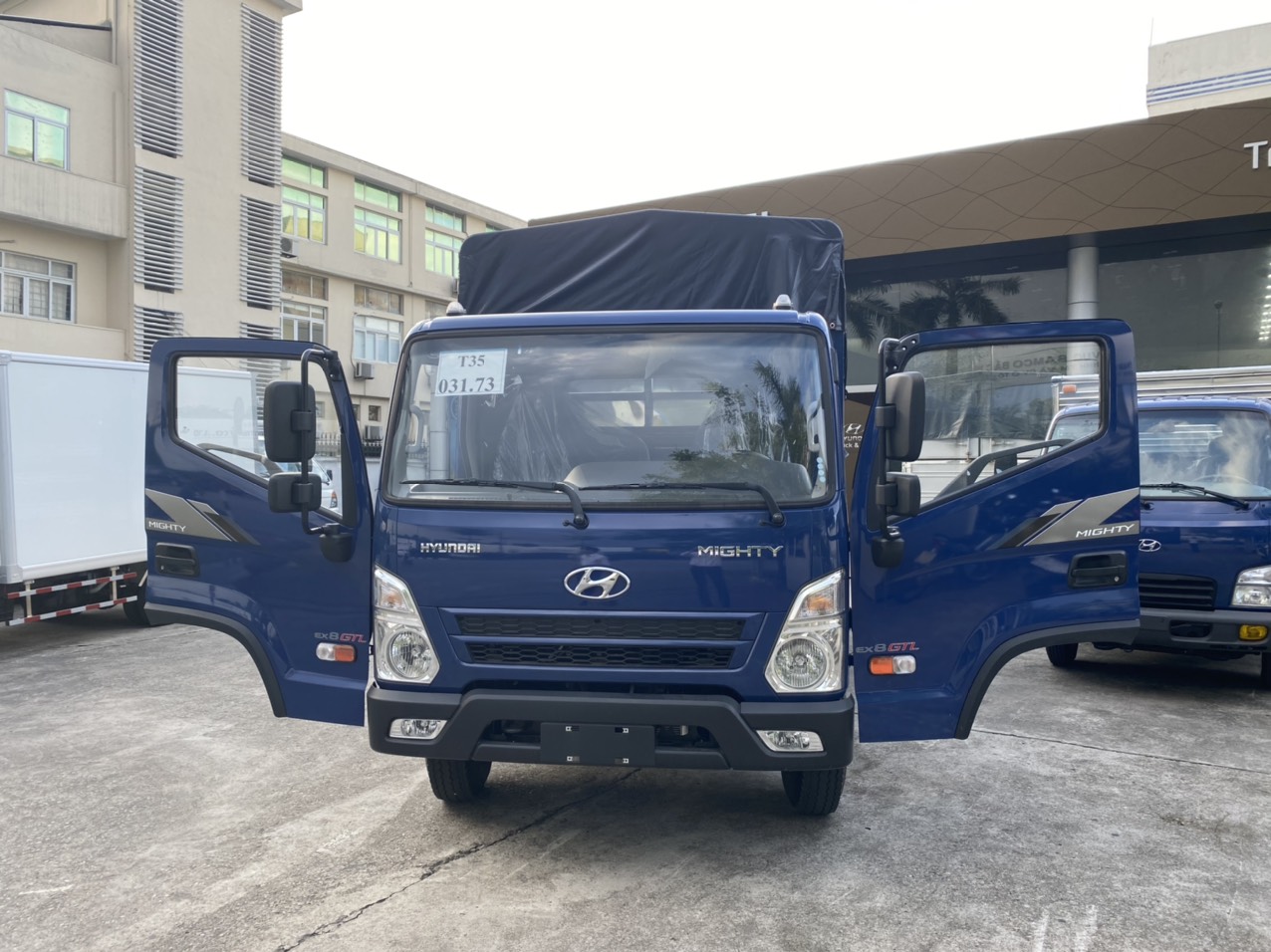 Hyundai 8 tấn EX8-GTL 2022