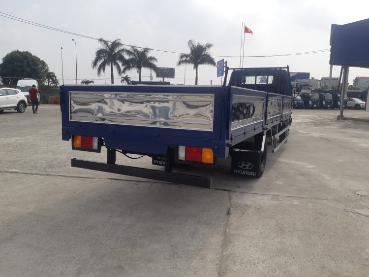 Mighty 110XL thùng lửng dài 6m3 Hyundai 7 tấn
