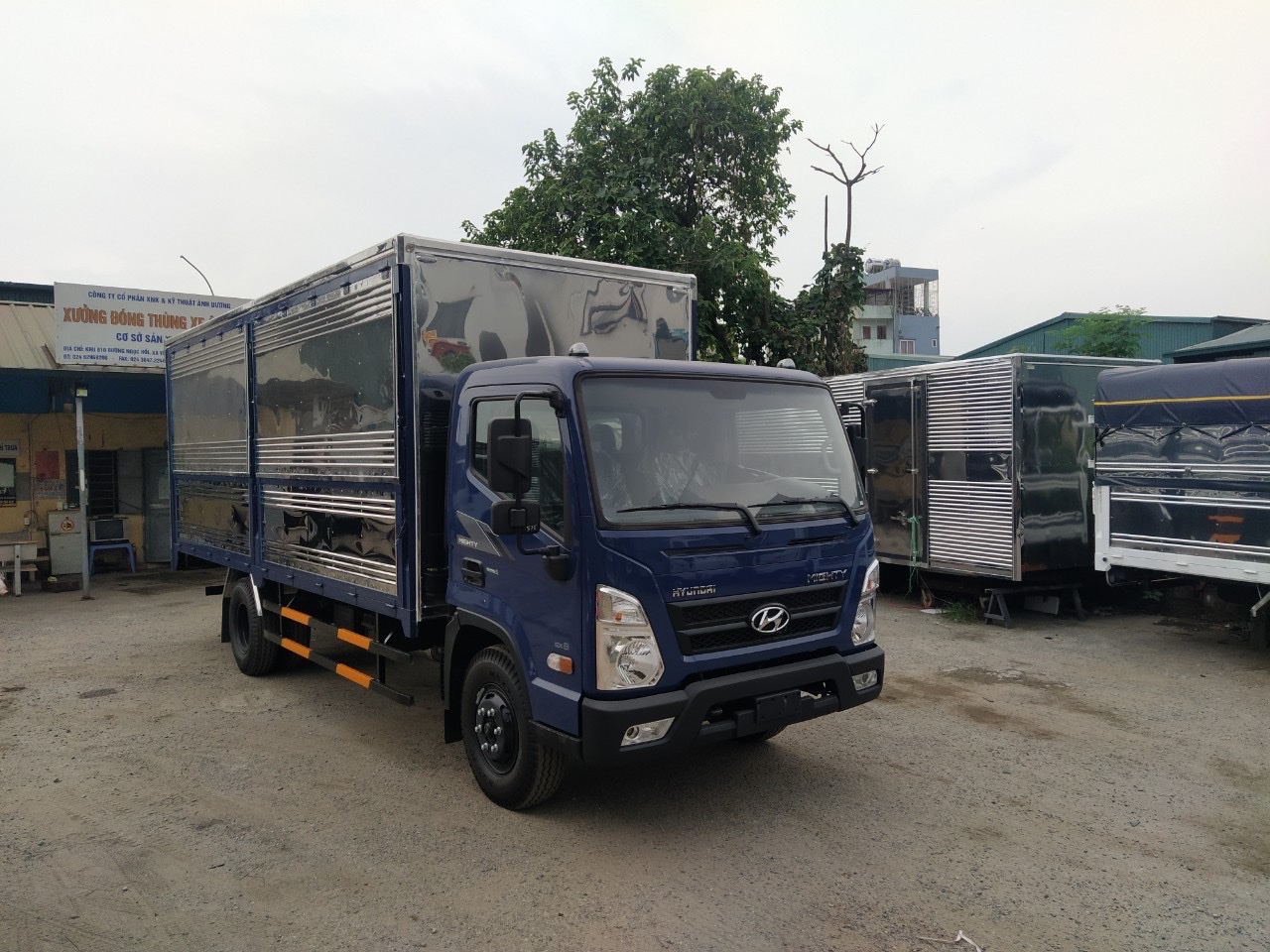 Hyundai 7 tấn chở palet